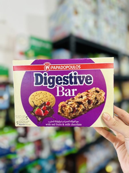 دايجستف القمح الكامل والشوفان مع الفراولة  والشوكلاته الدارك